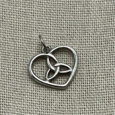 Trinity Heart Love Knot stamped 925, illegible Makers mark, test Silver pendant