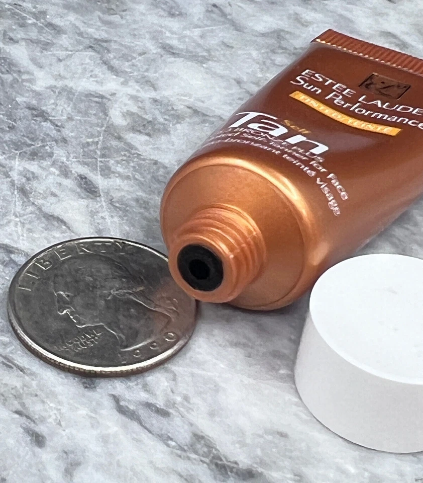 Estee Lauder Sun Performance SELF TAN for face tinted 0.5oz Sample size RARE - Image 4 of 4