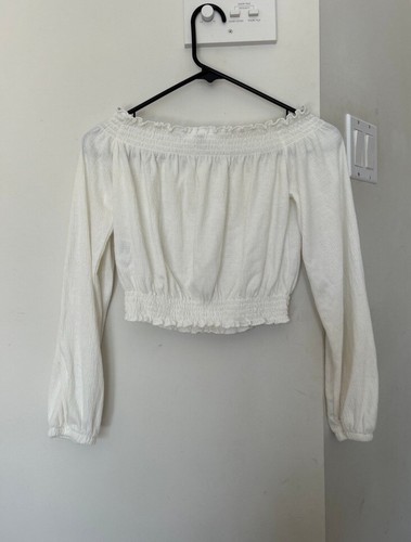 Divided Off the Shoulder Long Sleeve Crop Top - Picture 4 of 5
