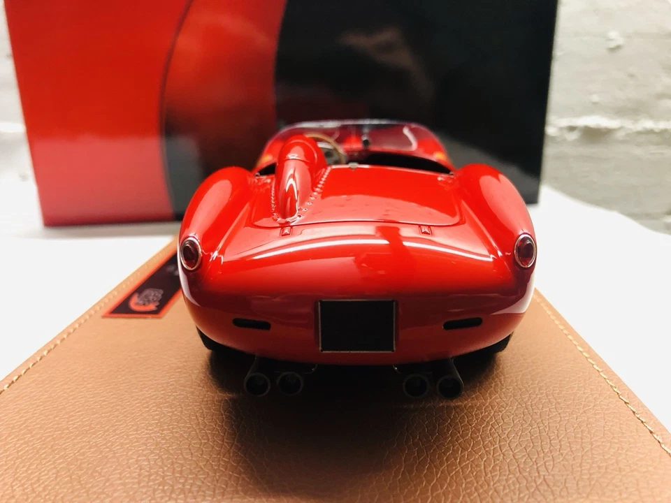 Ferrari 250 Testarossa  BBR 1/18 - Immagine 4 di 4