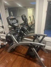 Cybex 525AT Arc Trainer Elliptical with E3 Console - CommercialGrade