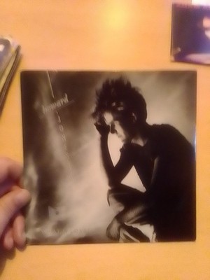 Howard Jones - What Is Love? - 7'' Vinyl Record Single vgc