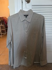 Banana Republic Men  s Size Medium 15-15.5 Long Sleeve Button Down Shirt