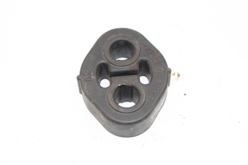 Exhaust Rubber 44031AA020 for Subaru Impreza GD / GG 2001-2007 - Image 4 of 4