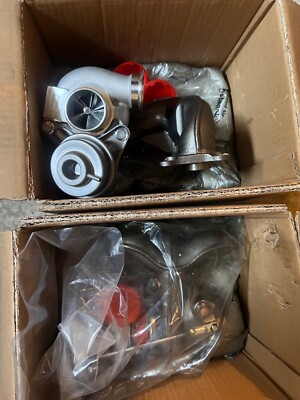 Fapo Motorsport 19t turbos. 750whp capable. Upgraded 6x6 blade