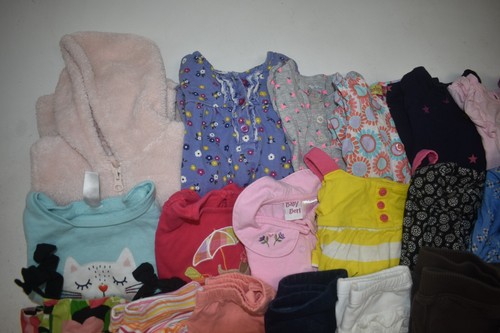 Wholesale Bulk Lot Of 35 Girls 6-12 Month Mixed Season Tops Bottoms Shirts - Picture 3 of 5