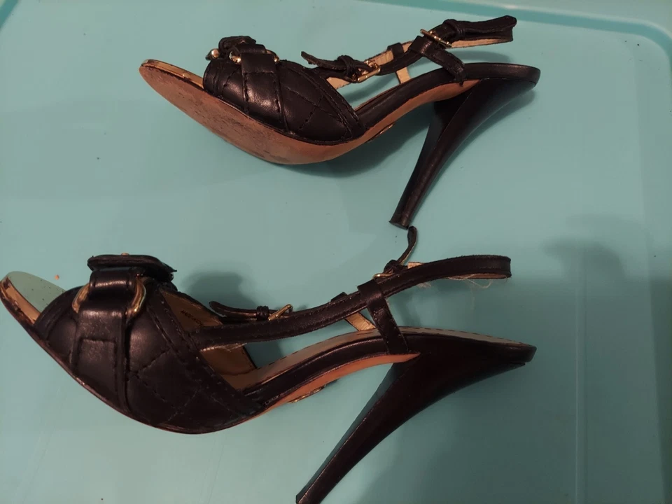 Sandalias de tacón de aguja Bebe de cuero negro 7M Foto 4 de 4