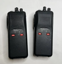 MOTOROLA RADIUS SP50 2 WAY RADIO UHF 450-470MHz - w/BATTERIES LOT OF (2)