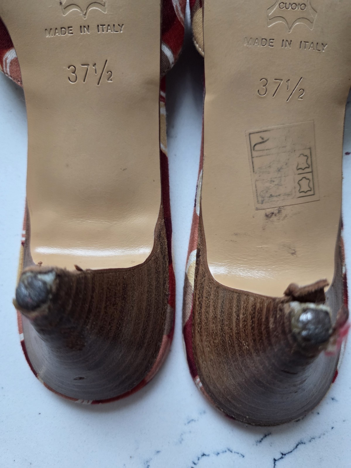 GRAVE Women's Red Patterned Drawstring Flats Poin… - image 4