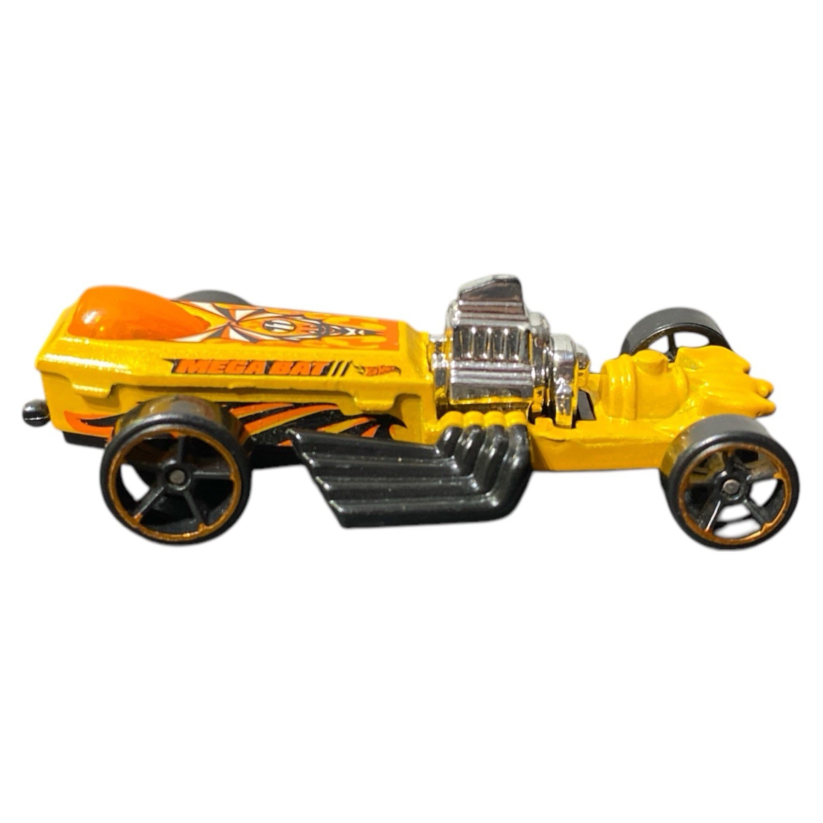Hot Wheels Rigor Motor Mega Bat Yellow Dragster Diecast Car Mattel 1:64