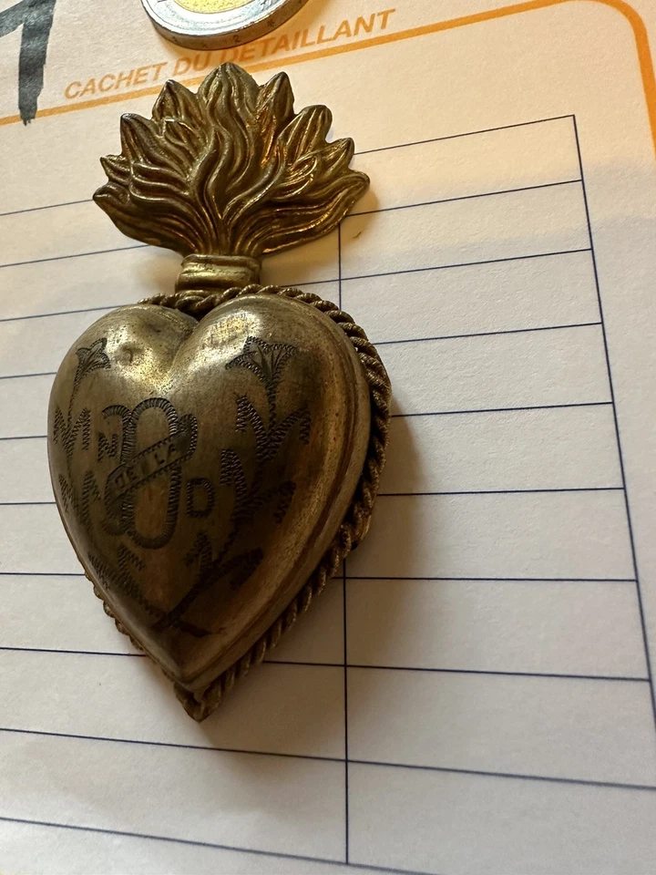 Ancien Ex Voto Cœur De Marie Laiton Doré Pendentif Reliquaire XIX Eme N4 - Photo 4/4