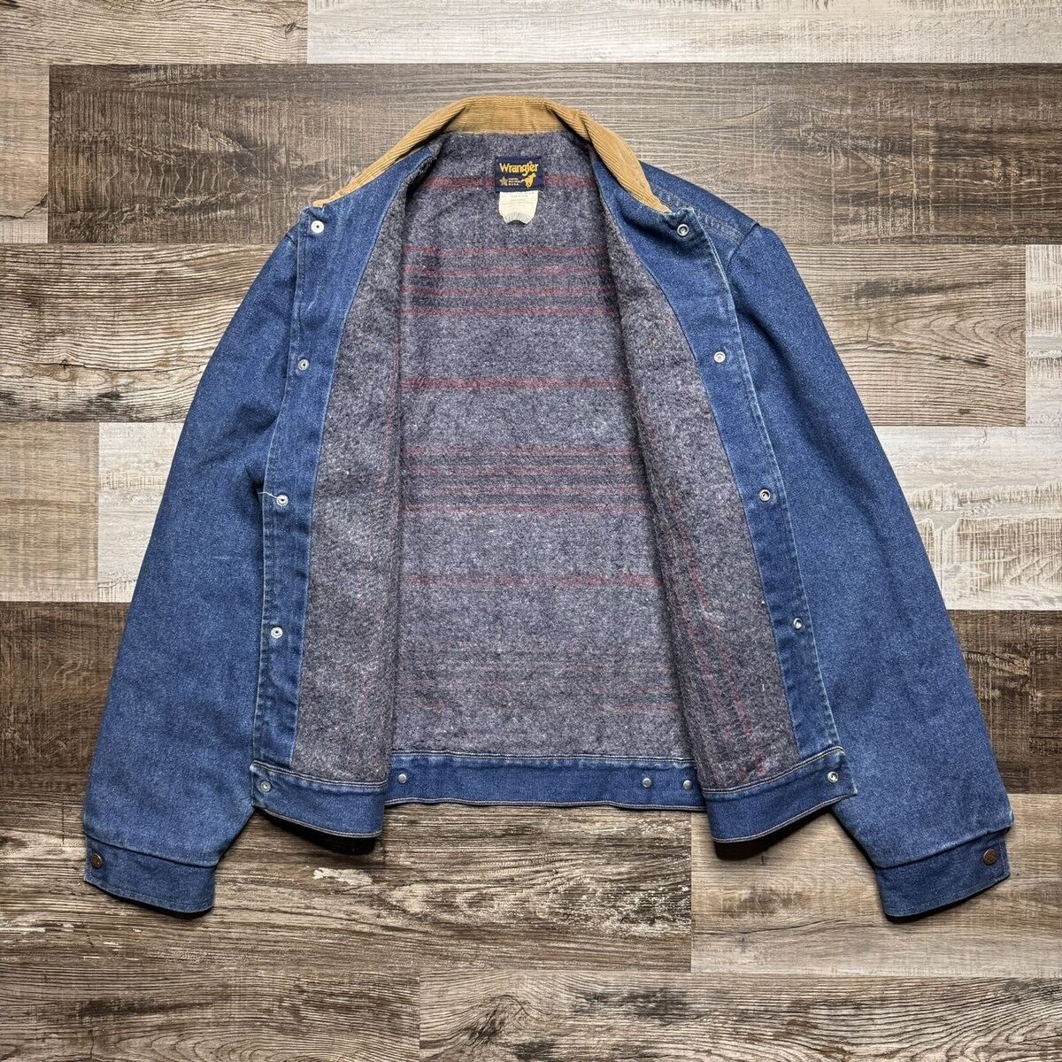 Vintage 80s 90s Wrangler Denim Blanket Lined Jacket Made in Vintage 80s 90s Wrangler Denim Blanket Lined Jacket Made in