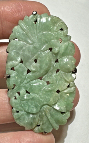 Vintage Art Deco Carved Flower Celadon Green Jadei