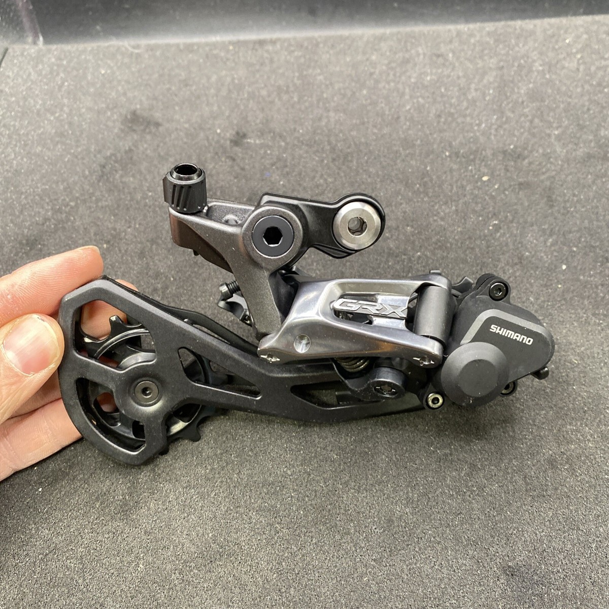 SHIMANO GRX RD-RX810 リアディレイラー 0360 Amazon.co.jp: SHIMANO GRX 11速自転車リア変速機 RD-RX810
