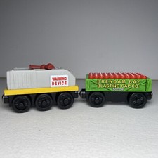 2003 Thomas  Friends Fog Cars Brendam Bay Blasting Cap Wooden Railway Train