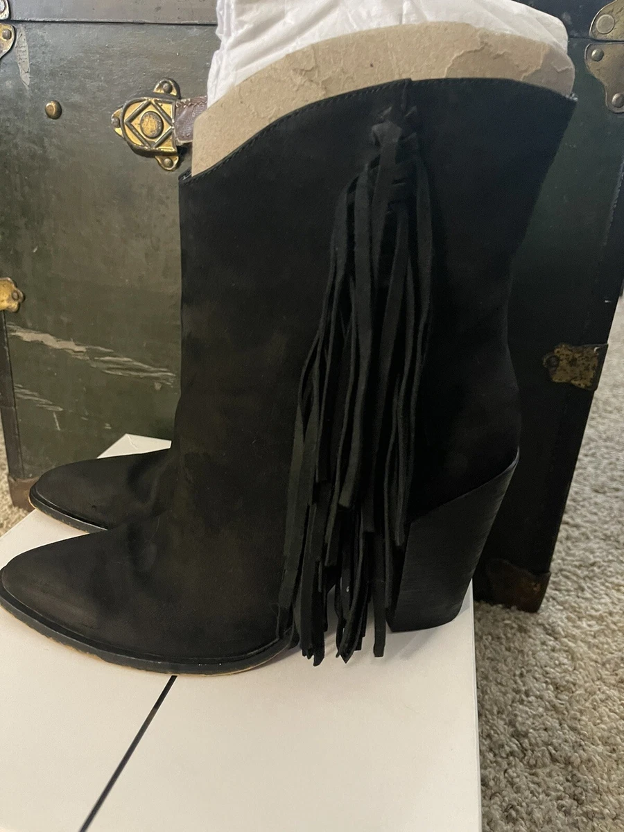Dolce Vita Kendel Fringe Bootie in a Size 9.5