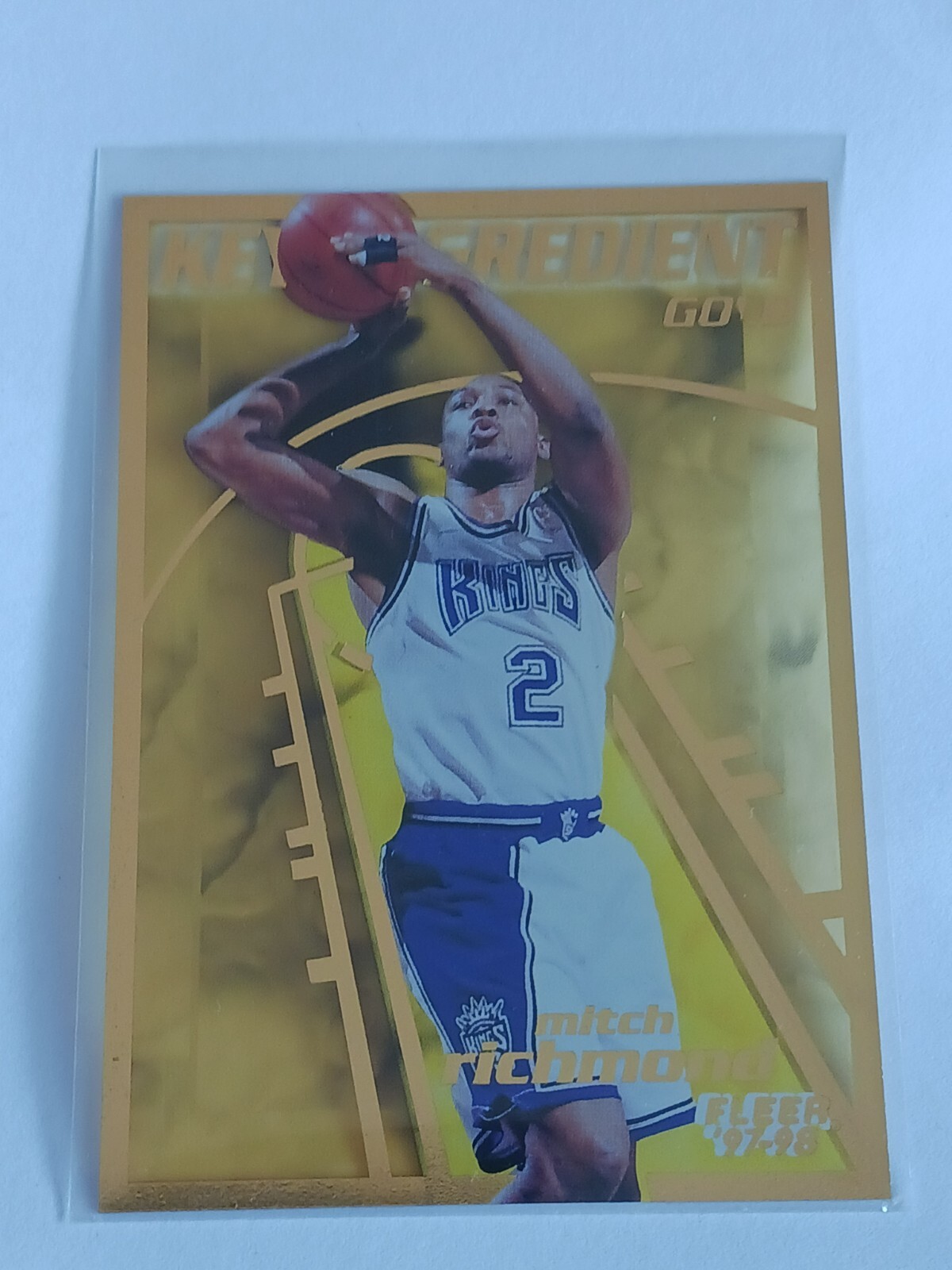 1997-98 Fleer Mitch Richmond Key Ingredient GOLD #11 Sacramento Kings