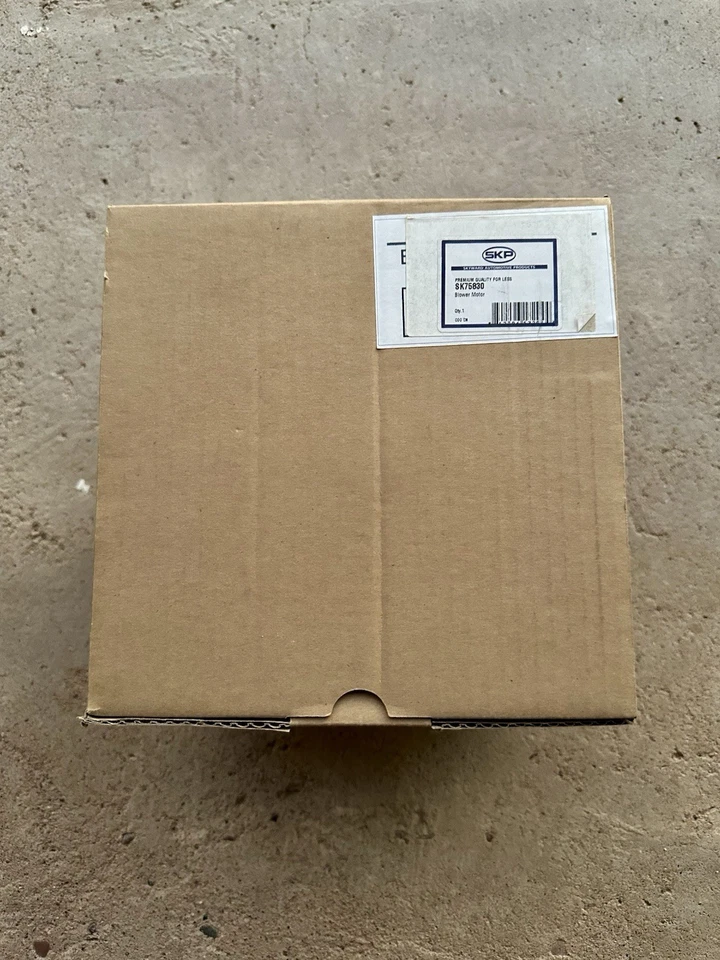 Nuevo motor soplador de climatización SKP SK75830 y resistencia para Nissan Xterra Foto 4 de 4