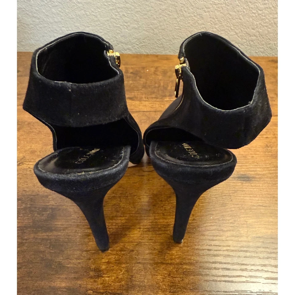 Botines Cole Haan de gamuza negros de tacón alto talla 6,5B cremallera punta de aguja Foto 4 de 4
