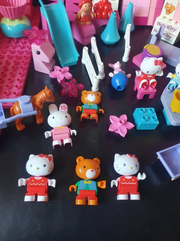 Lego Duplo Box 143 Teile Pink Hello Kitty Hase Bären Ferkel Konvolut Paket 25/11 - Bild 4 von 4