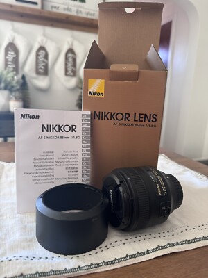nikkor lens af-s 85mm f/1.8g