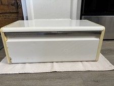 Brabantia 1970s retro metalowe pudełko na chleb białe