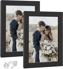 "Stylish Set of 6 Black 4x6 Picture Frames: Perfect for Tabletop or Wall Display