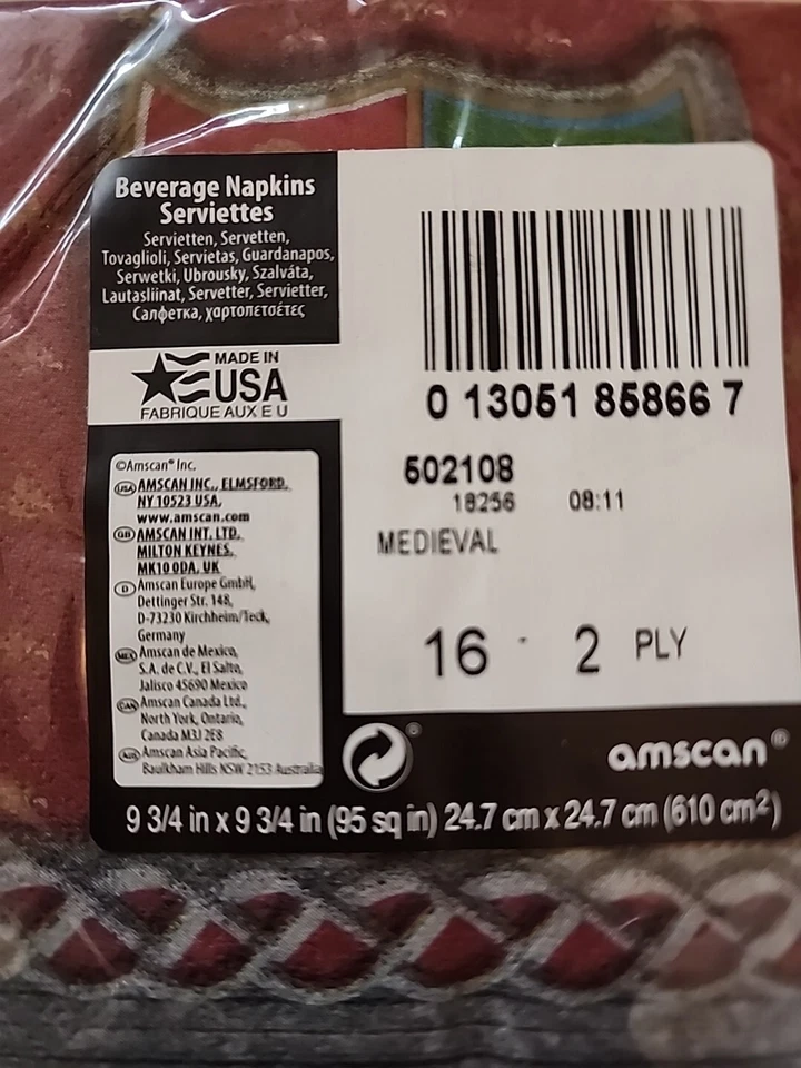 Servilletas de papel de fiesta de cumpleaños para niños castillo caballero medieval 16 quilates Foto 4 de 4