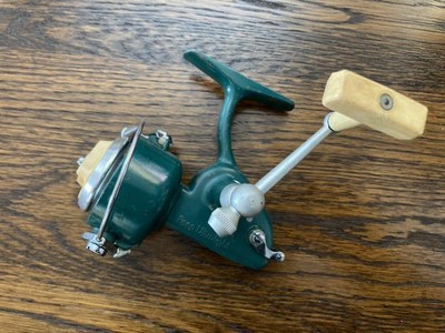 Penn 716Z Aluminum Spinning Reel Green Rare Color Used | eBay