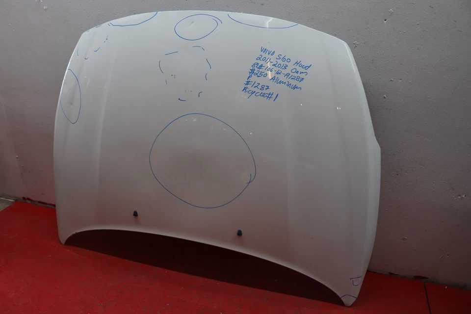 2011 2013 VOLVO S60 FRONT HOOD OEM ALUMINUM - Изображение 2 из 4