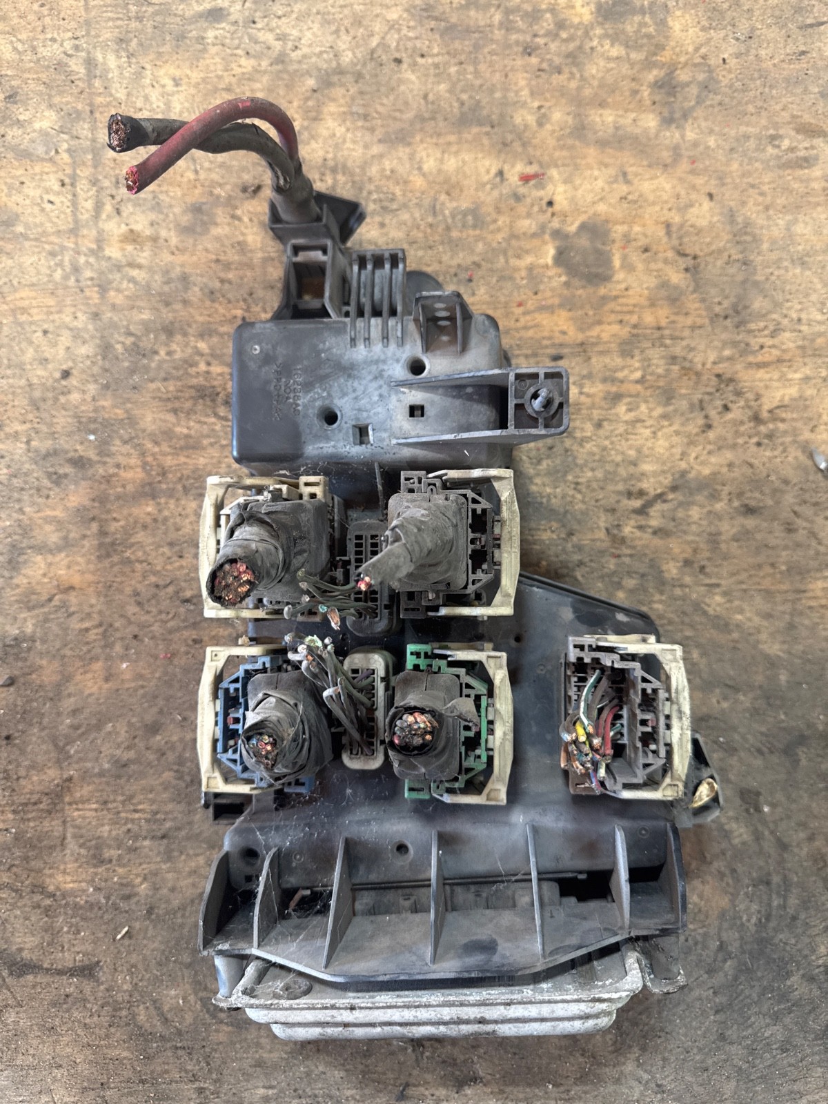 Integrated Power Distribution Fusebox TIPM Control Module fits 02-03 Ram Truck