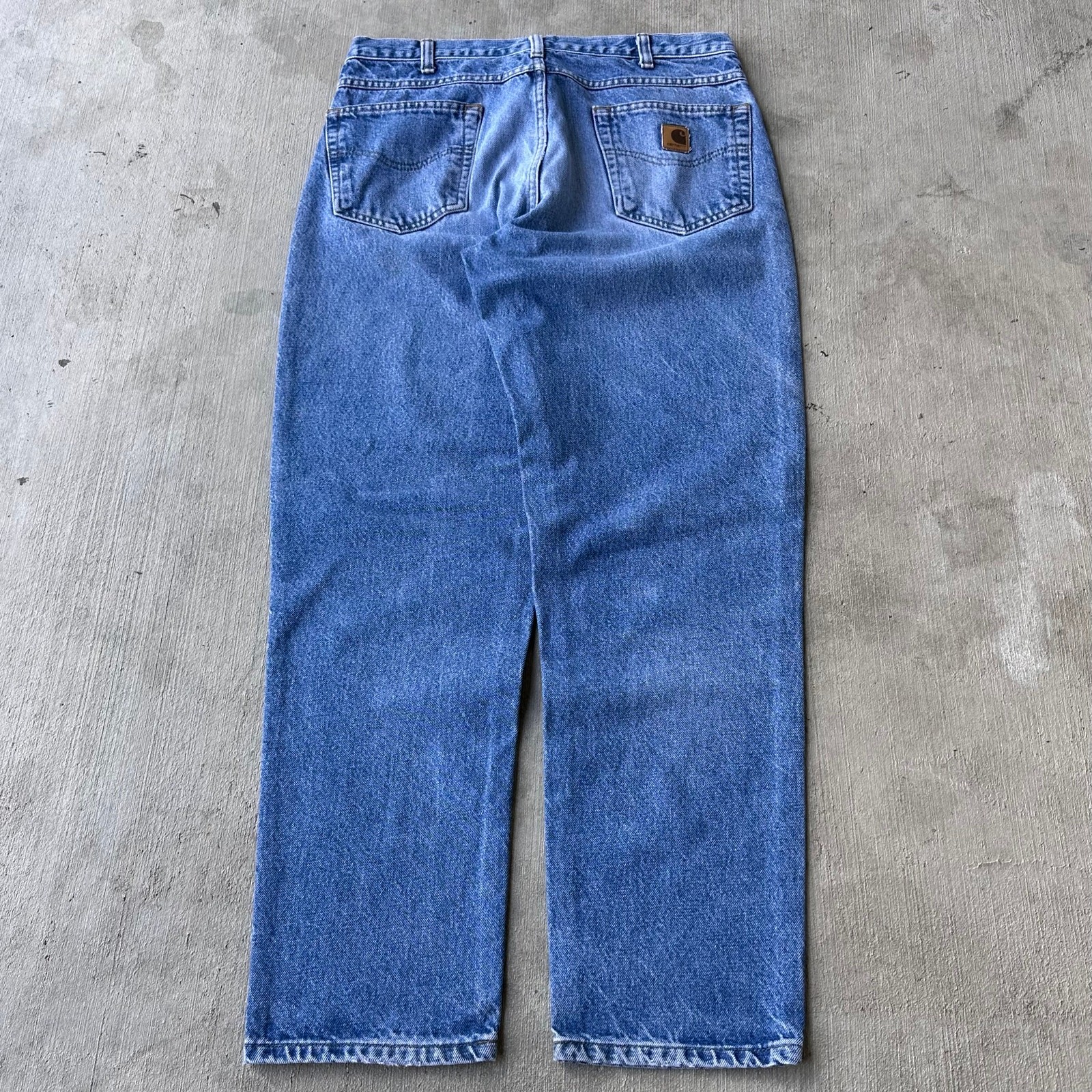Vintage Y2K Carhartt carpenter jeans in denim blue for workwear