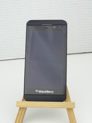 BlackBerry Z10 STL100-3 - 16GB - GSM 4G Cell Phone Black (Unlocked) (Single SIM)