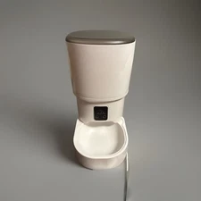 Oneisall Smart Pet Feeder with 5G WiFi-Timed Dry Food Dispenser with App Control