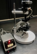 Carl Zeiss Microscope w/ 4 Objectives w/ Ikon camera and beam splitter