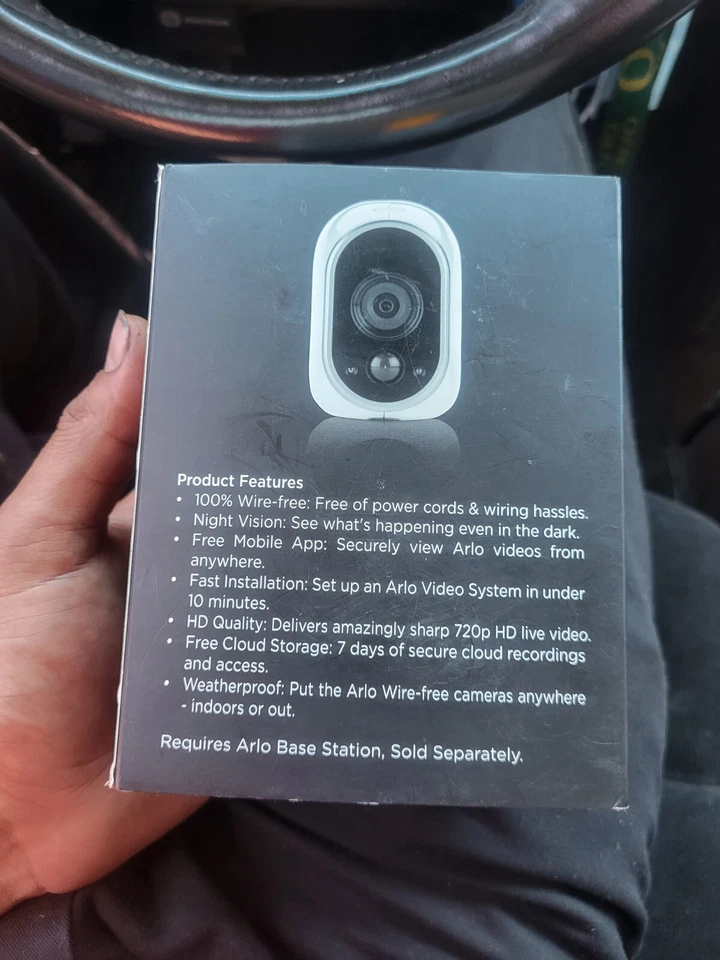 Netgear Arlo VMC3030-111 pass HD Wireless Camera w/ Battery new open box  B10 - Image 3 of 4