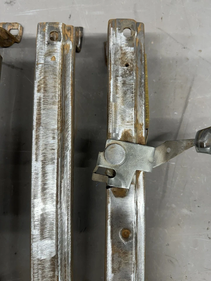 Chevy Camaro Pontiac Firebird 1967-1969 asiento con canastilla deslizante montaje pistas Nova Foto 3 de 4