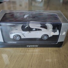 KYOSHO 1/43 Nissan GT-R (R35) 2008