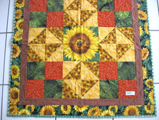 New Table Topper/Centerpiece Handmade Sunflower Theme 31"X31" Hand Quilted