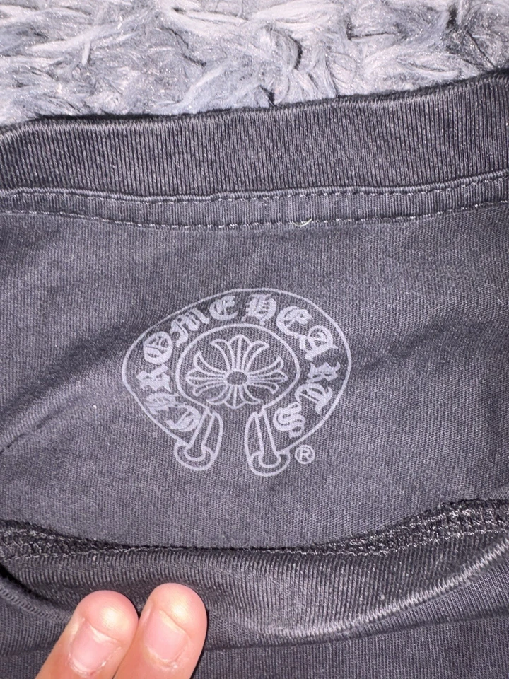 Camiseta negra manga larga Chrome Hearts usada para hombre talla pequeña EE. UU. S Foto 3 de 4