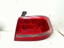 RÜCKLICHT RECHTS VW Passat (362) Sedan 2.0 TDI 16V 135 (CFFA) 2012 3AE945096F