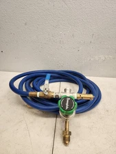 SWAGELOK KPR1GRA412A60000 STAINLESS STEEL PR REGULATOR W/ Hose.