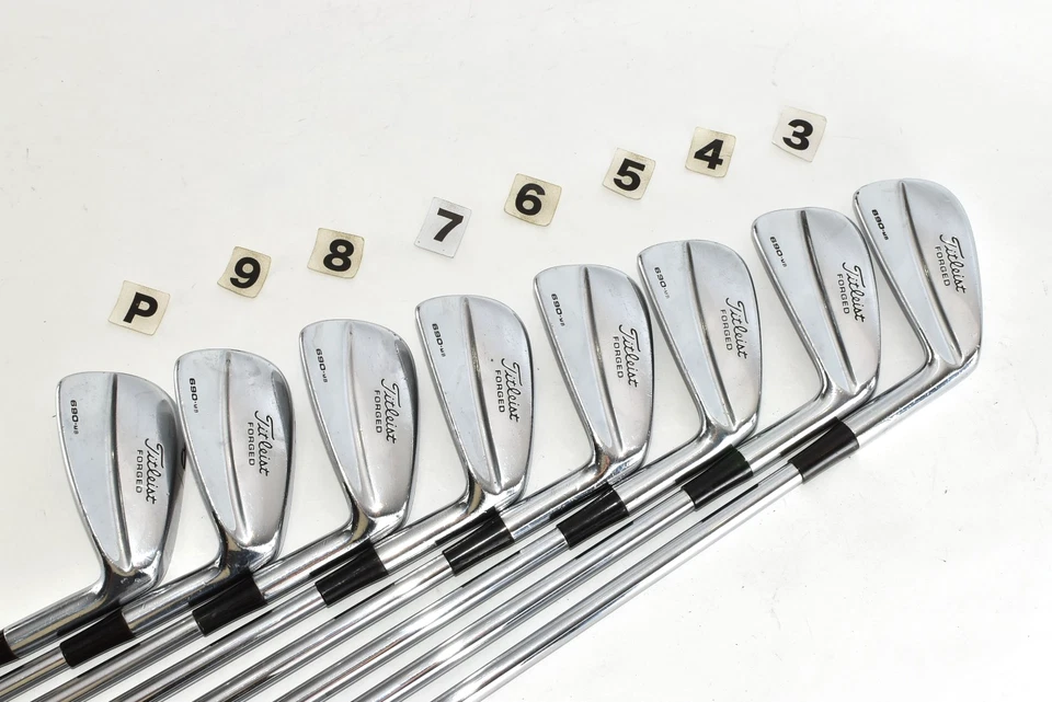 Titleist 690.MB 8p 3-4-5-6-7-8-9-Pw RH Golf Iron Set Stiff Extra DG X100 Club - Image 2 of 4