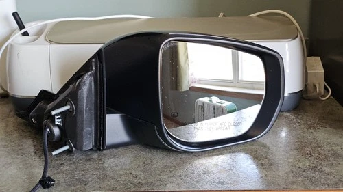 2021-2024 Jeep Grand Cherokee RH Passenger Side Mirror W/Blind Mopar 68420872AE