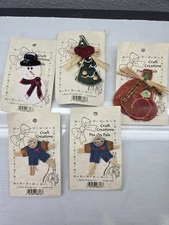 Vintage Craft Creations Pin On Pals Holiday Pins New Lot Of 5