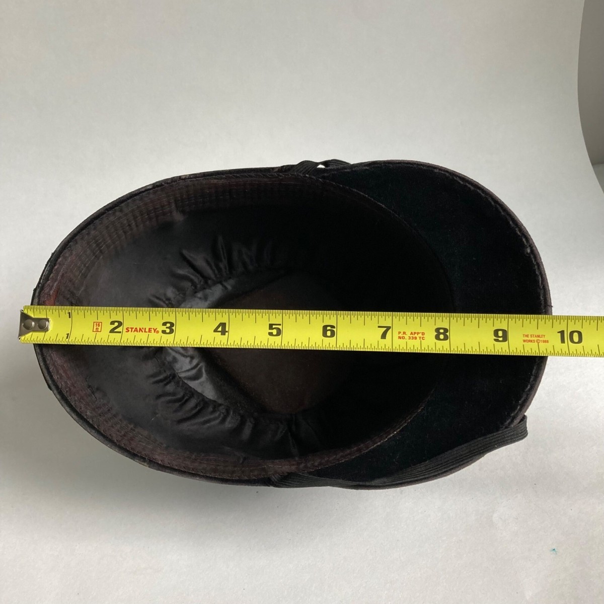 Casque d'équitation/ Bombe d'équitation en velours Broadway Taille 35- 6 ¾ - Sport & Plein air