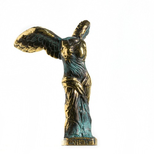 Ancient Ruins Louvre Museum Winged Victory of Samothrace Solid Bronze 5.5 Inches - Picture 7 of 8
