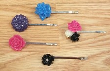 Lot of 6 Multi Color  Style Flower Girl's / Women's Hair Clips  READ 