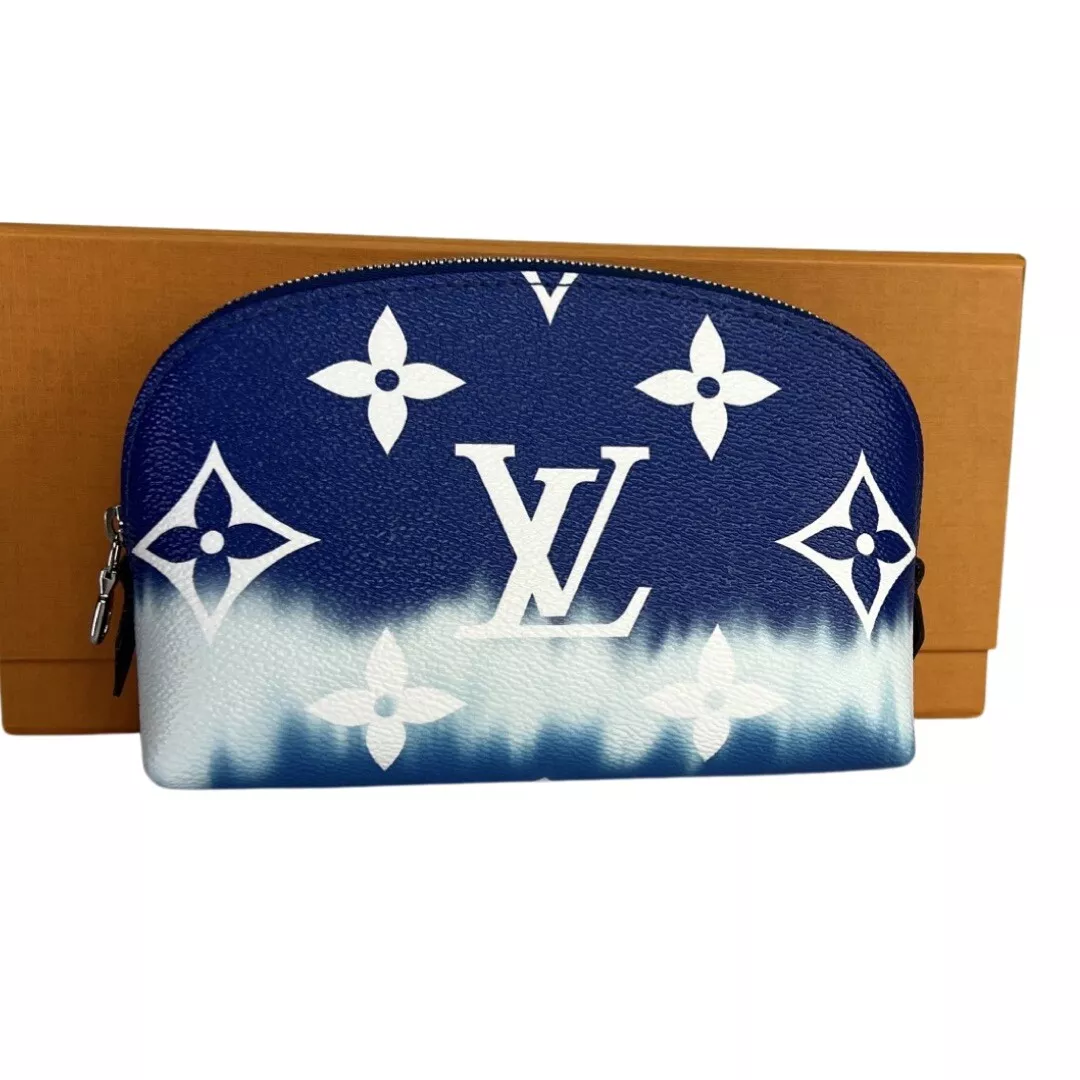 lv escale pochette