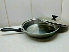 Regal Ware West Bend 9" Multi-ply Stainless Skillet Saute Pan Frying Pot & Lid